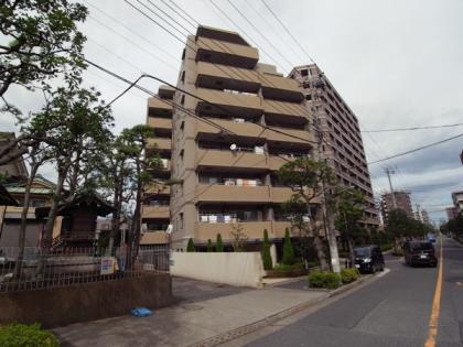 クレストフォルム西葛西リバーウィングの外観