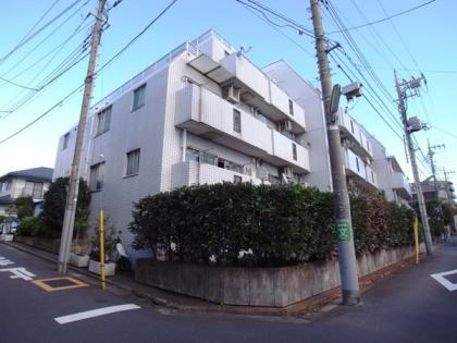 エスカイア千歳船橋の外観