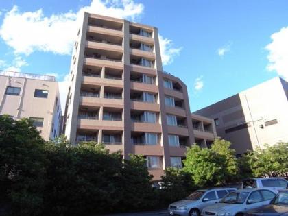 ヴェルビュ経堂の外観