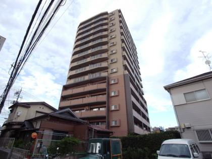 藤和シティホームズ船堀エアリータワーの外観