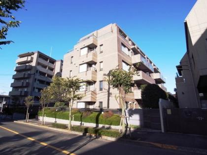 経堂パークマンションの外観