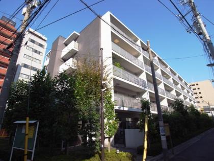 グローリオ小石川安藤坂の外観