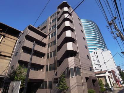 ルーブル飯田橋の外観