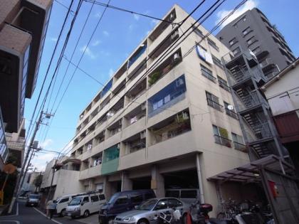 マンション津軽の外観