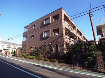 ヴェルビュ千歳烏山ラテアガーデリーの外観