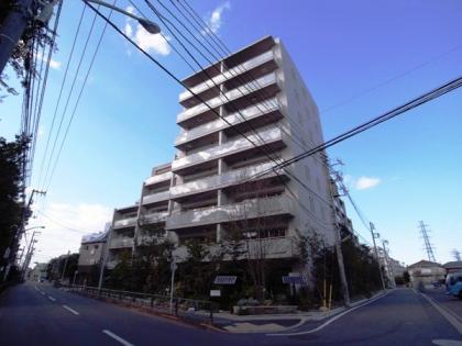 グランドメゾン千歳烏山の外観