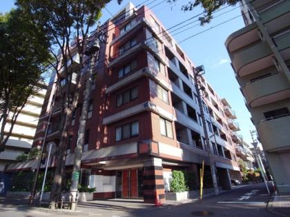 サンクタス千歳烏山エストの外観