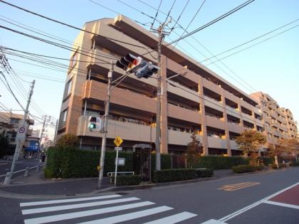 クレアホームズ王子神谷の外観