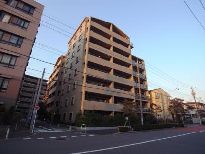 ダイアパレス王子神谷の外観