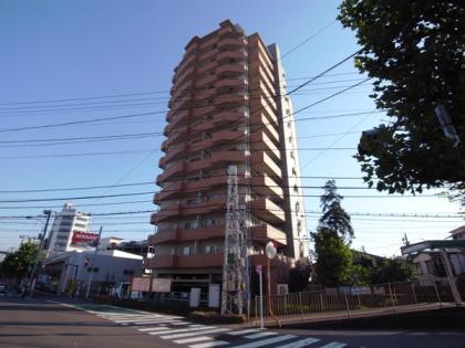 ファミール王子タワースイートの外観