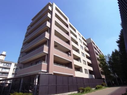 ライオンズガーデン十条台の外観