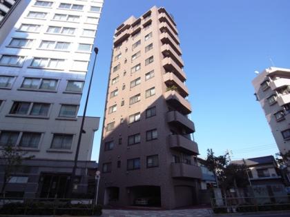 ロイヤルタワー西巣鴨の外観