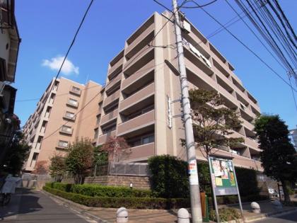 コスモシティグランリオの外観