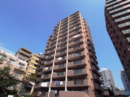 ブライエント小石川の外観