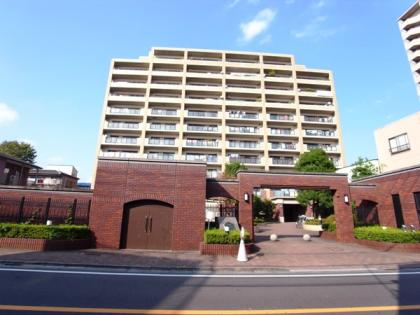 日神パレステージ町屋の外観