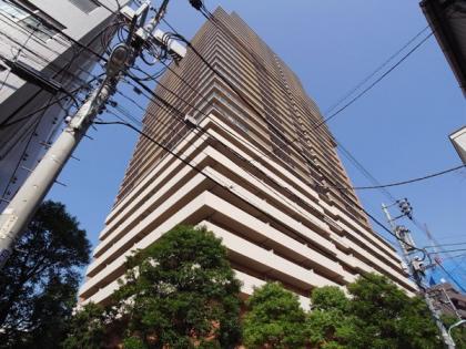 アイマークタワーの外観