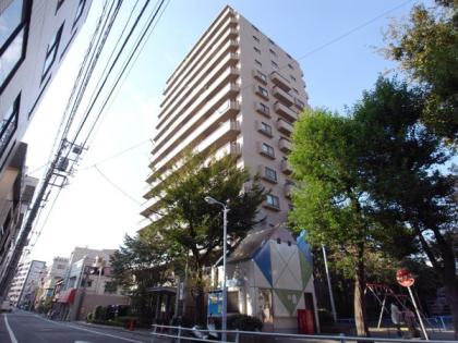 コスモ浅草ビューステージの外観