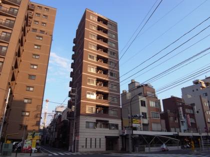 デュオスカーラ浅草国際通りの外観