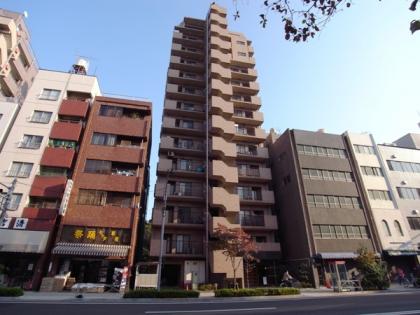 フォリア浅草の外観