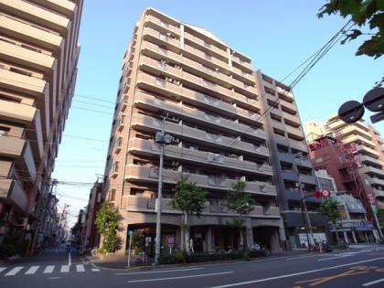 ラ・フォルム浅草の外観