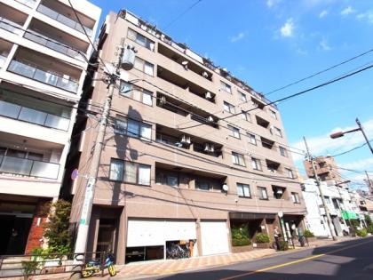 入谷アムフラットの外観