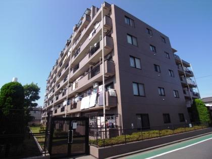 クレドール水元公園の外観