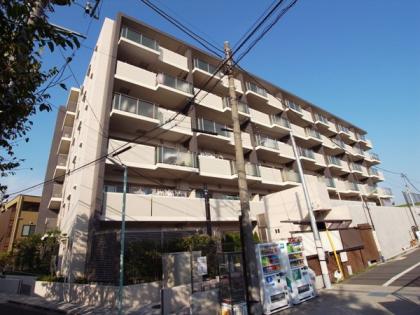 グローリオ柴又の外観