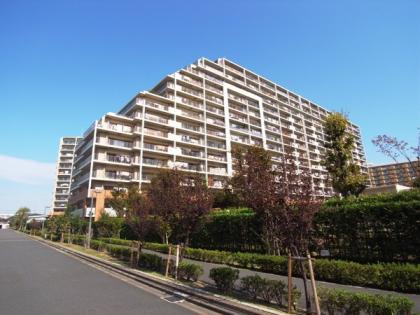 ミディオンセンターレジデンスの外観