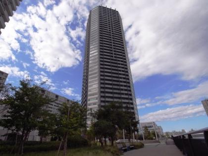 ビーコンタワーレジデンスの外観