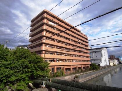 ライオンズマンション豊洲の外観