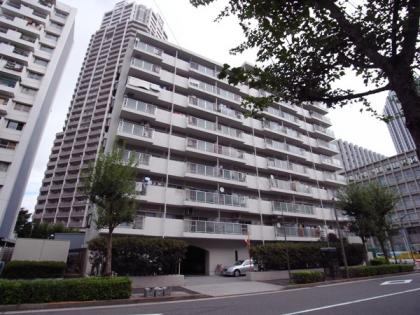 豊洲ハイツの外観