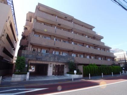 グラーサ上用賀の外観