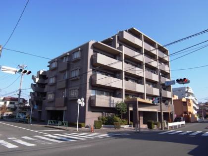 クレストフォルム千歳船橋の外観