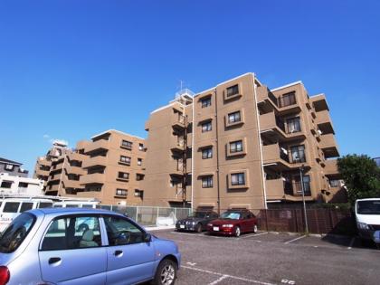 コスモ千歳台の外観