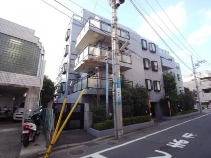 セザール用賀の外観