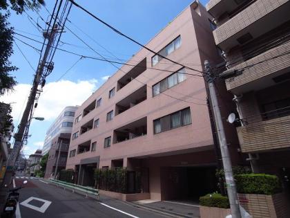 ルピナス目黒東山の外観