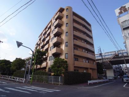 ベルベシティ用賀の外観