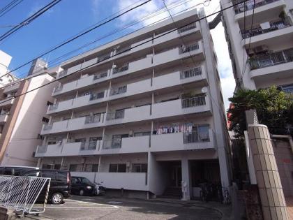 目黒ロイヤルハイツの外観