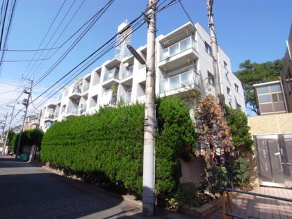 上用賀マンションの外観