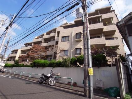 藤和千歳船橋ホームズの外観