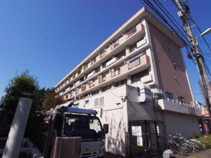 馬事公苑前住宅の外観