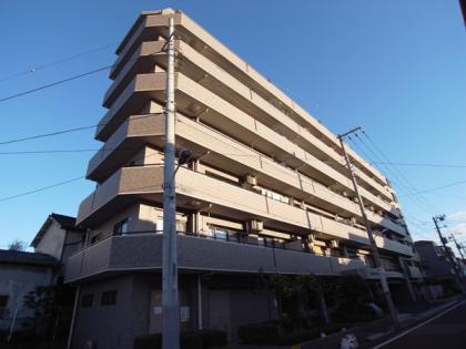 ライオンズマンション葛飾渋江公園の外観