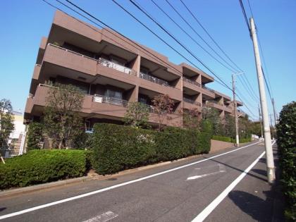 グランディコア用賀の外観