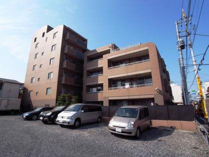 ヒルズ成増プライディアコートの外観