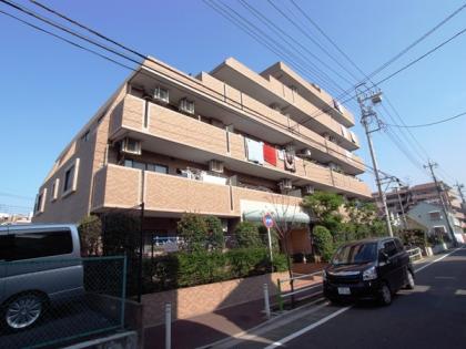 ライオンズマンション西高島平溝下公園弐番館の外観