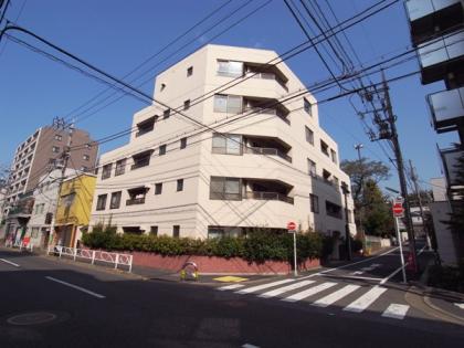 用賀テラスの外観