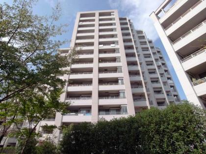 テラス加賀タワーの外観