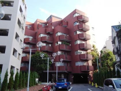 チュリス氷川坂の外観