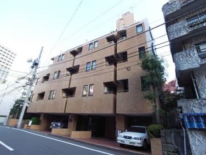 パシフィックパレス赤坂の外観