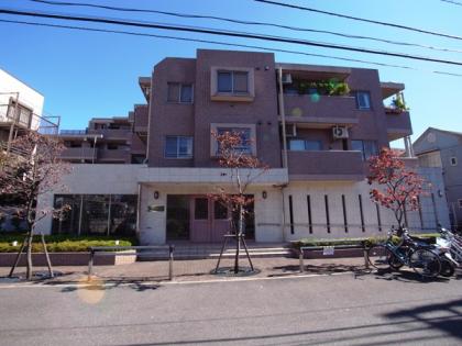 ハイホーム砧公園の外観